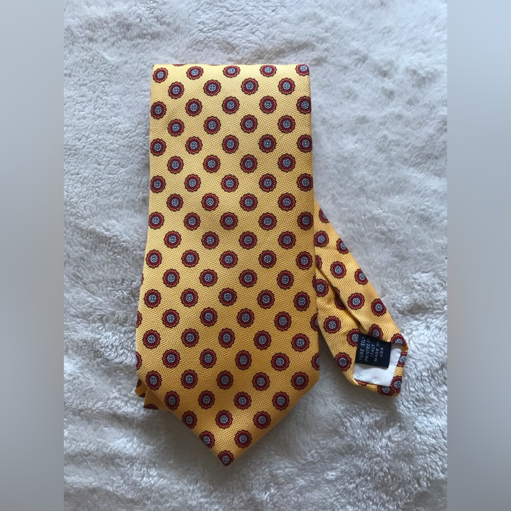 Brooks Brothers Yellow and Red Patterned Tie
